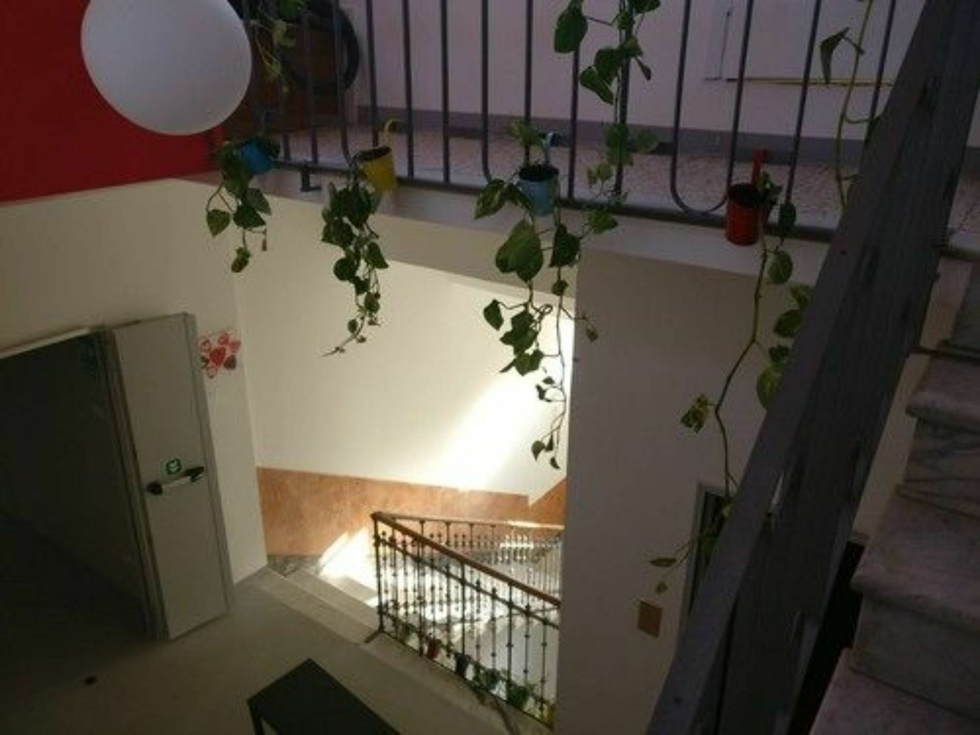 Babila Hostel Milano Eksteriør bilde